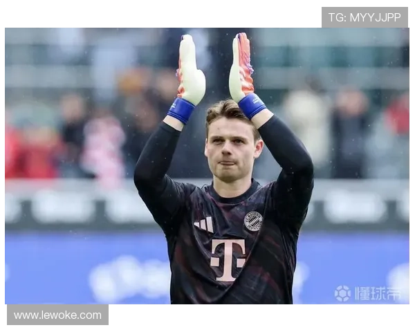 拜仁球员享受假期二门乌尔比希主动加练展现职业精神 拜仁球员享受假期二门乌尔比希主动加练展现职业精神